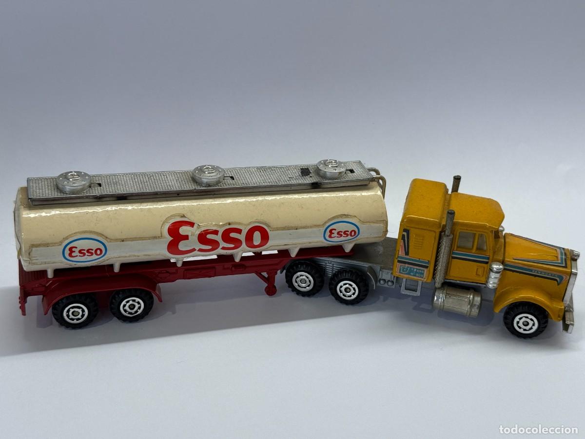 Coches a escala: CAMION KENWORTH GUILOY ESCALA 1:66 CISTERNA ESSO ESCALA 1:66