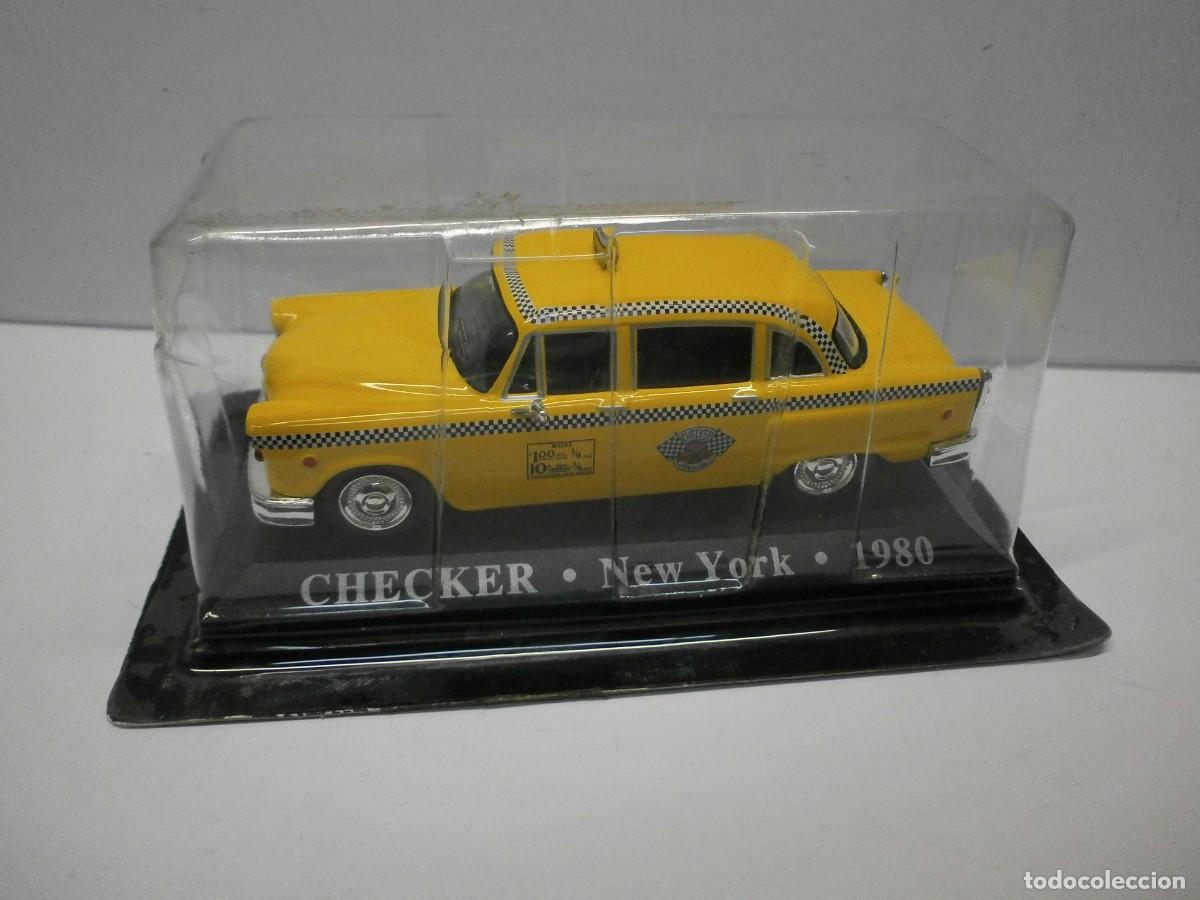 Coches a escala: coche taxi checker new york 1980