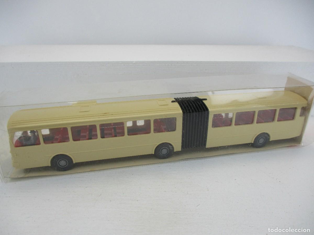 Carros em escala: AUTOBUS ESCALA 1:87 REF C-8