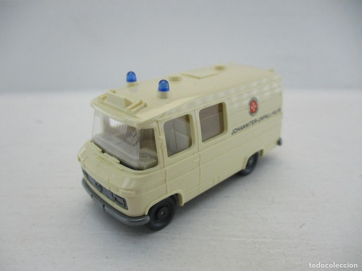 Coches a escala: COCHE ESCALA 1:87 REF C-5 - Foto 1
