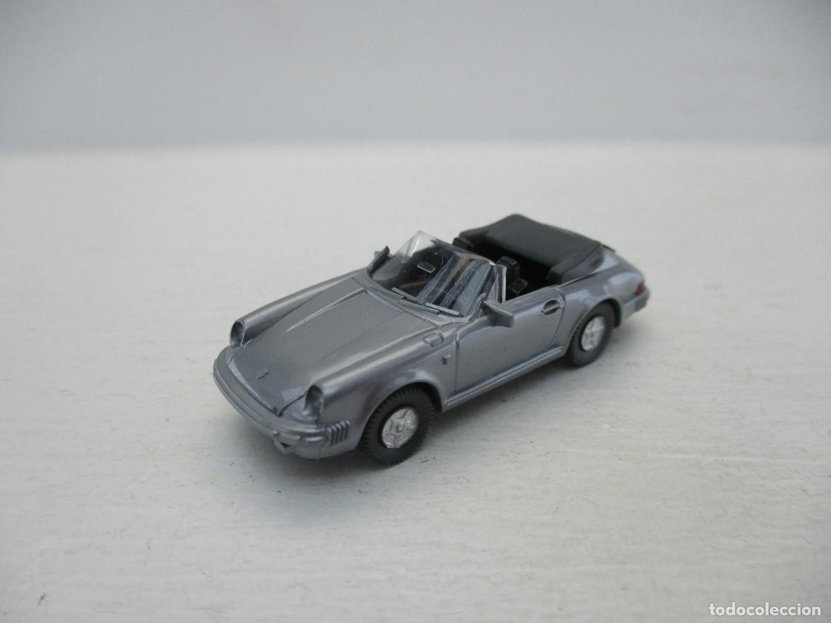 Coches a escala: COCHE ESCALA 1:87 REF C-5