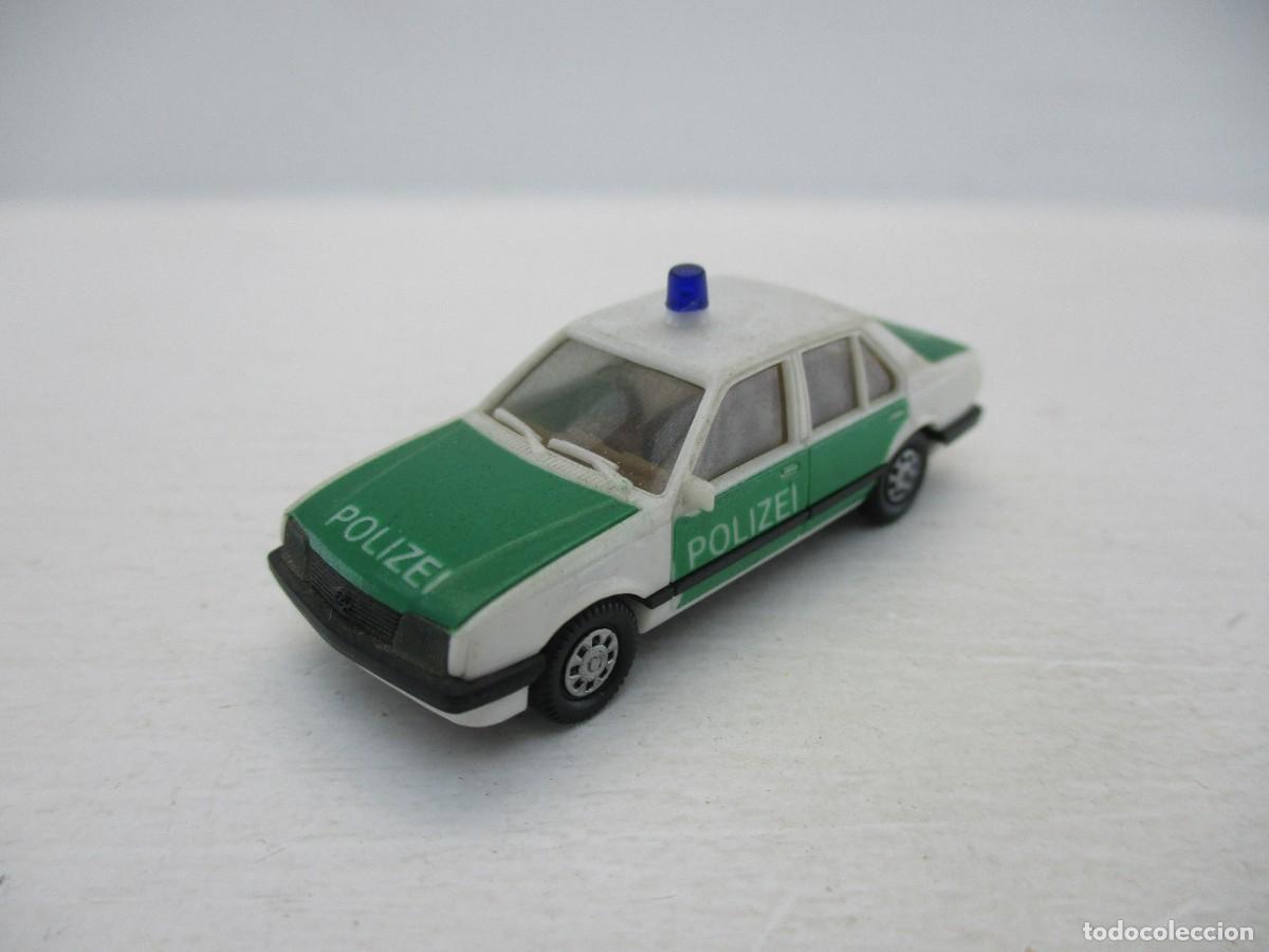 Coches a escala: COCHE ESCALA 1:87 REF C-5 - Foto 1