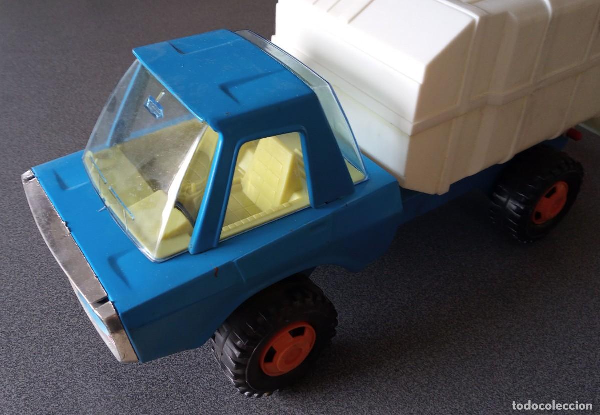 Coches a escala: Cami&oacute;n Molto a&ntilde;os 70 - Foto 6