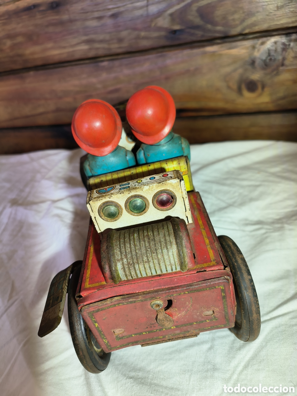 Coches a escala: Antiguo coche hojalata - Foto 4