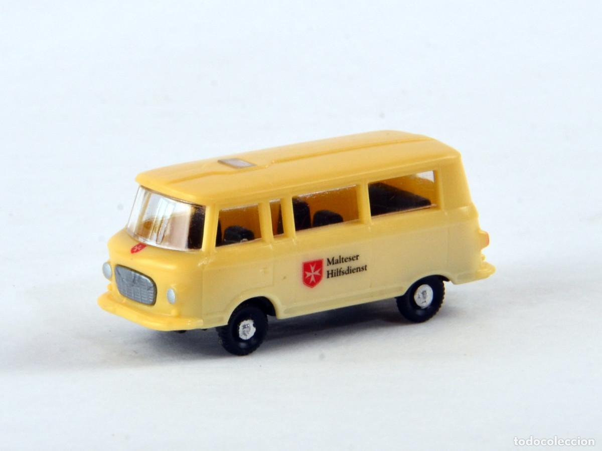 Modellautos: Tillig Escala TT 1:120 Ambulancia Barkas B1000 Malteser