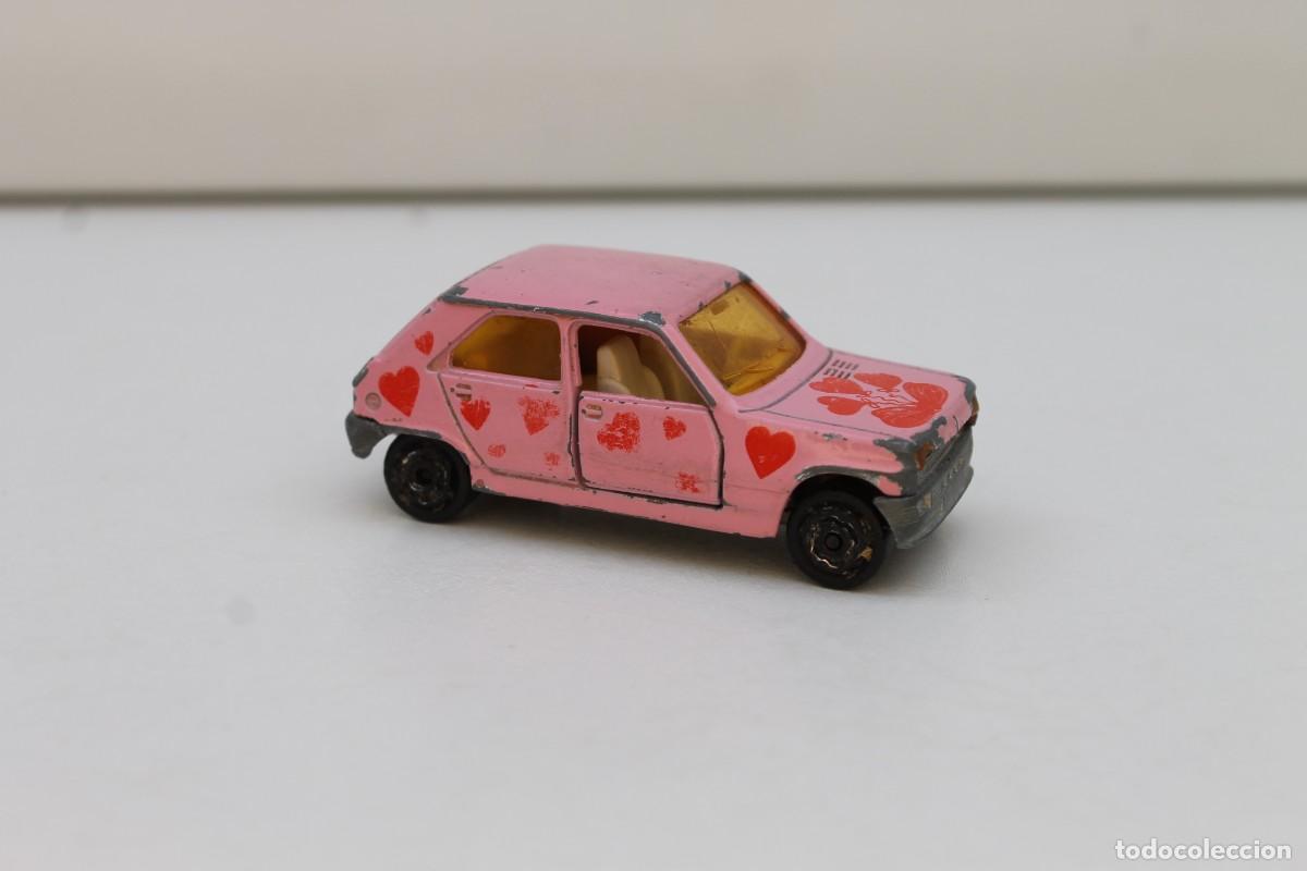 Carros em escala: RENAULT 5, MAJORETTE- ESC. 1/51 - N&ordm; 280- MADE IN FRANCE.
