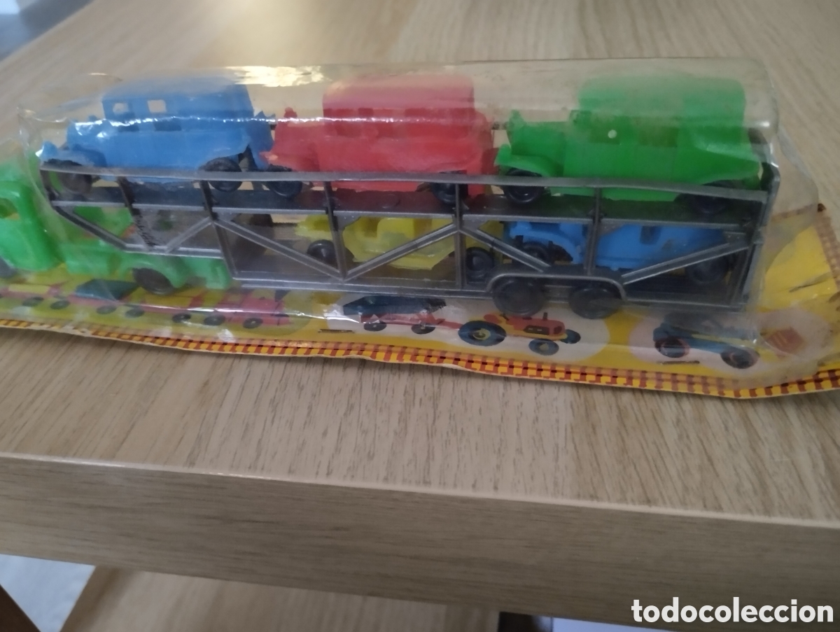 Coches a escala: Cami&oacute;n de coches con coches - Foto 2