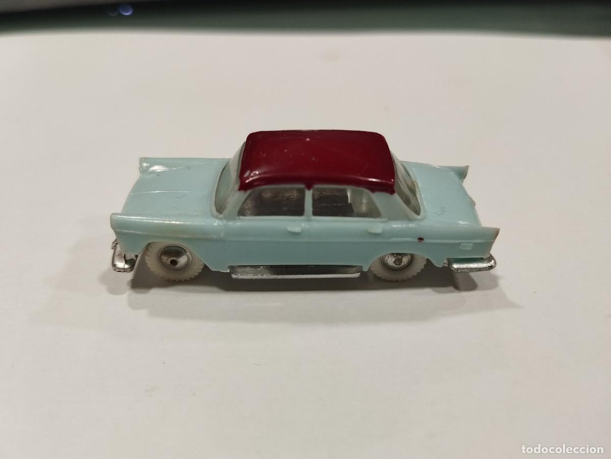 Model Cars: Seat 1400-C - Mini Cars Anguplas (Escala HO / 1:86) - Bicolor Azul / Granate