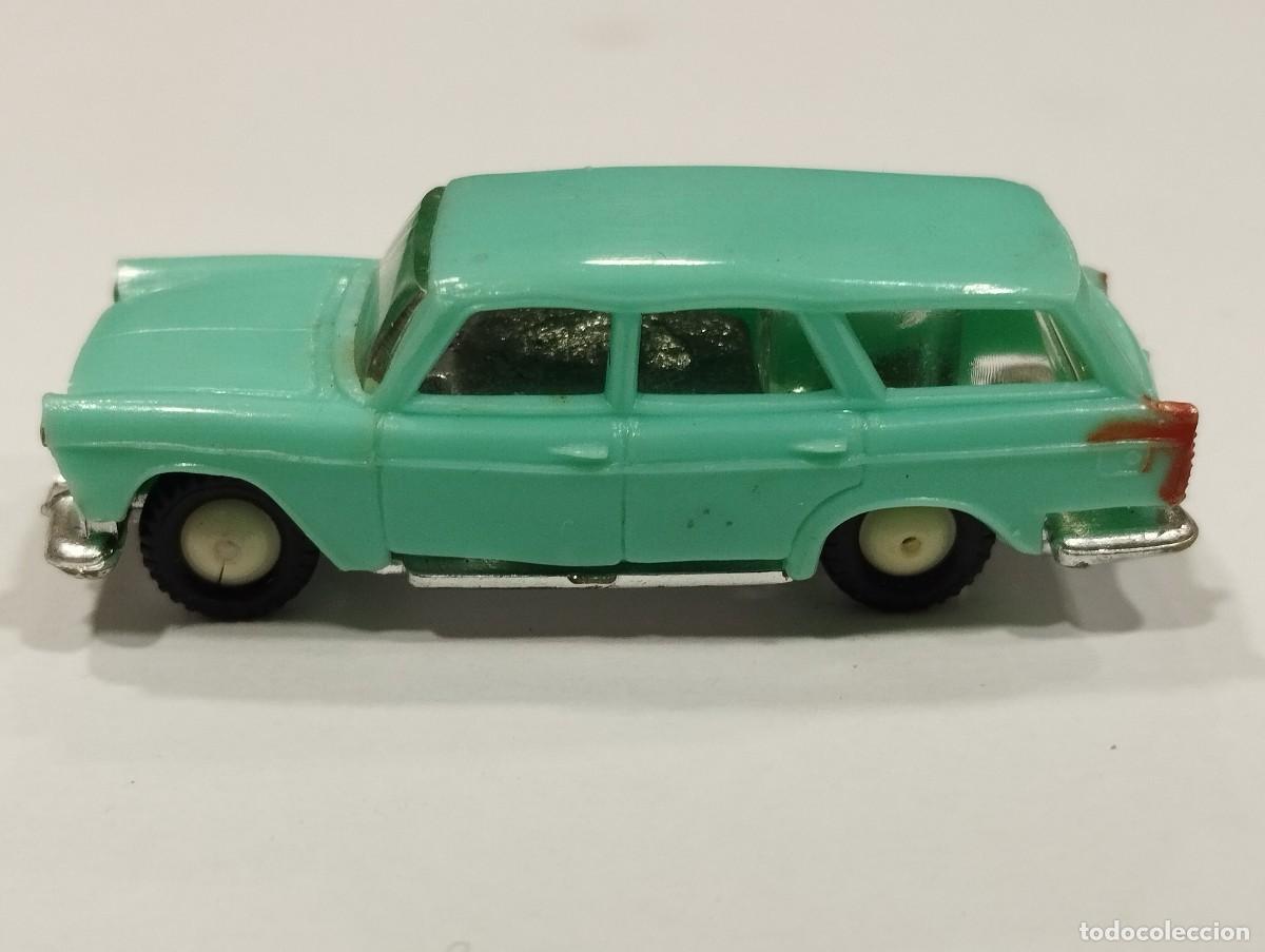 Voitures &agrave; l'&eacute;chelle: Seat 1400-C Familiar / Ranchera - Mini Cars Anguplas (Escala HO) - Verde Agua