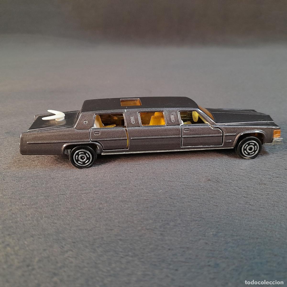 Coches a escala: CH-352. LIMOUSINE. MAJORETTE. 1978 - Foto 3