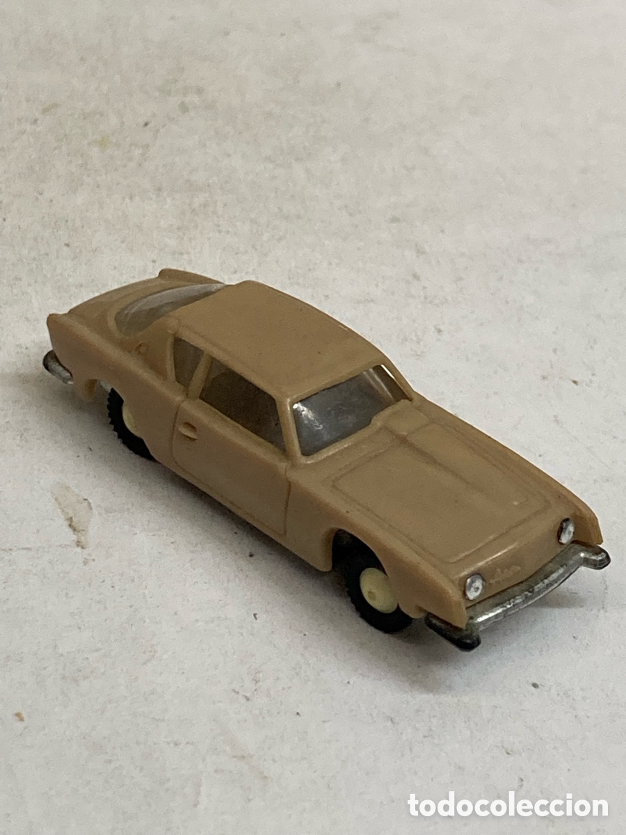 Model Cars: Coche miniatura de un Studebaker Avanti (1962/1963)