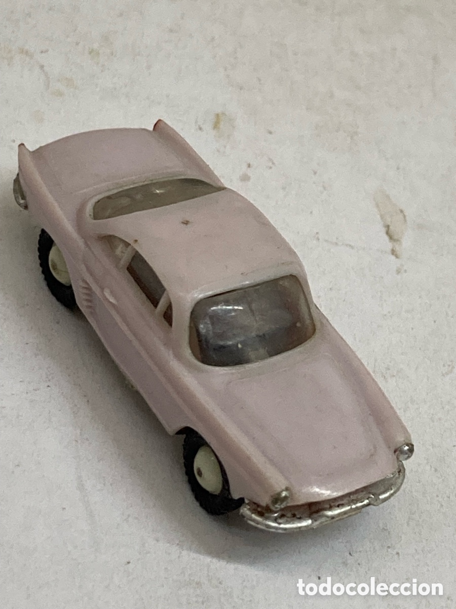 Modellautos: Coche miniatura vintage de un Renault Floride