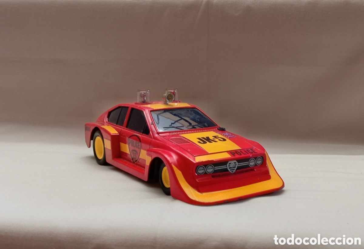 Coches a escala: ALFA ROMEO ALFETTA GTV 2000 TURBO DELTA POLICE- Polistil-Radio control