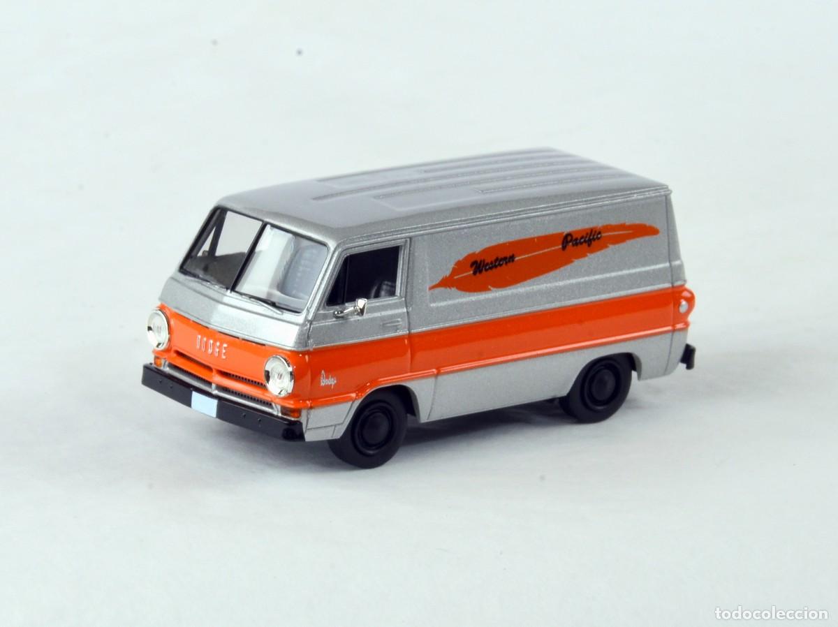 Voitures &agrave; l'&eacute;chelle: Brekina TD Escala 1:87 H0 Dodge A100 Furgoneta Western Pacific Impecable con Caja