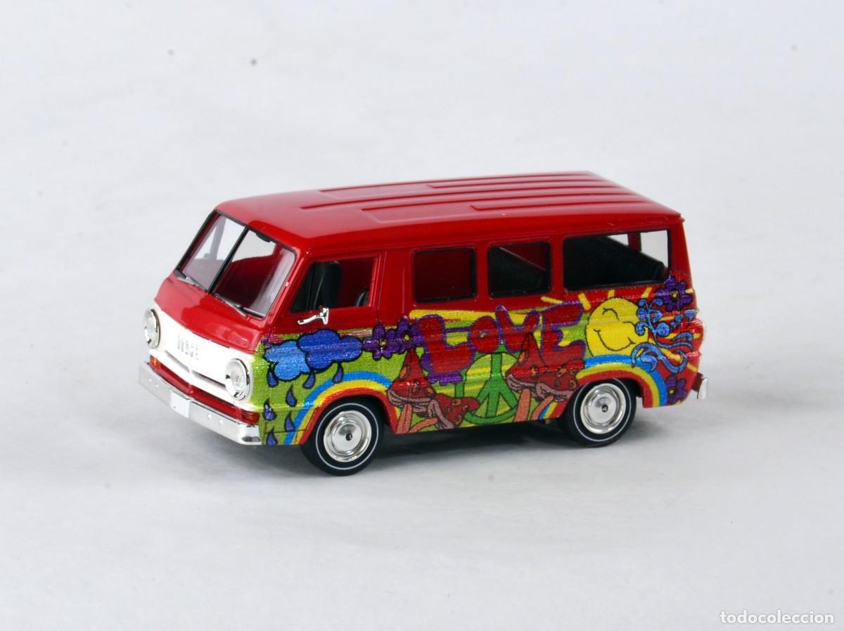 Voitures &agrave; l'&eacute;chelle: Brekina TD Escala 1:87 H0 Dodge A100 Hippy Microb&uacute;s Impecable con Caja