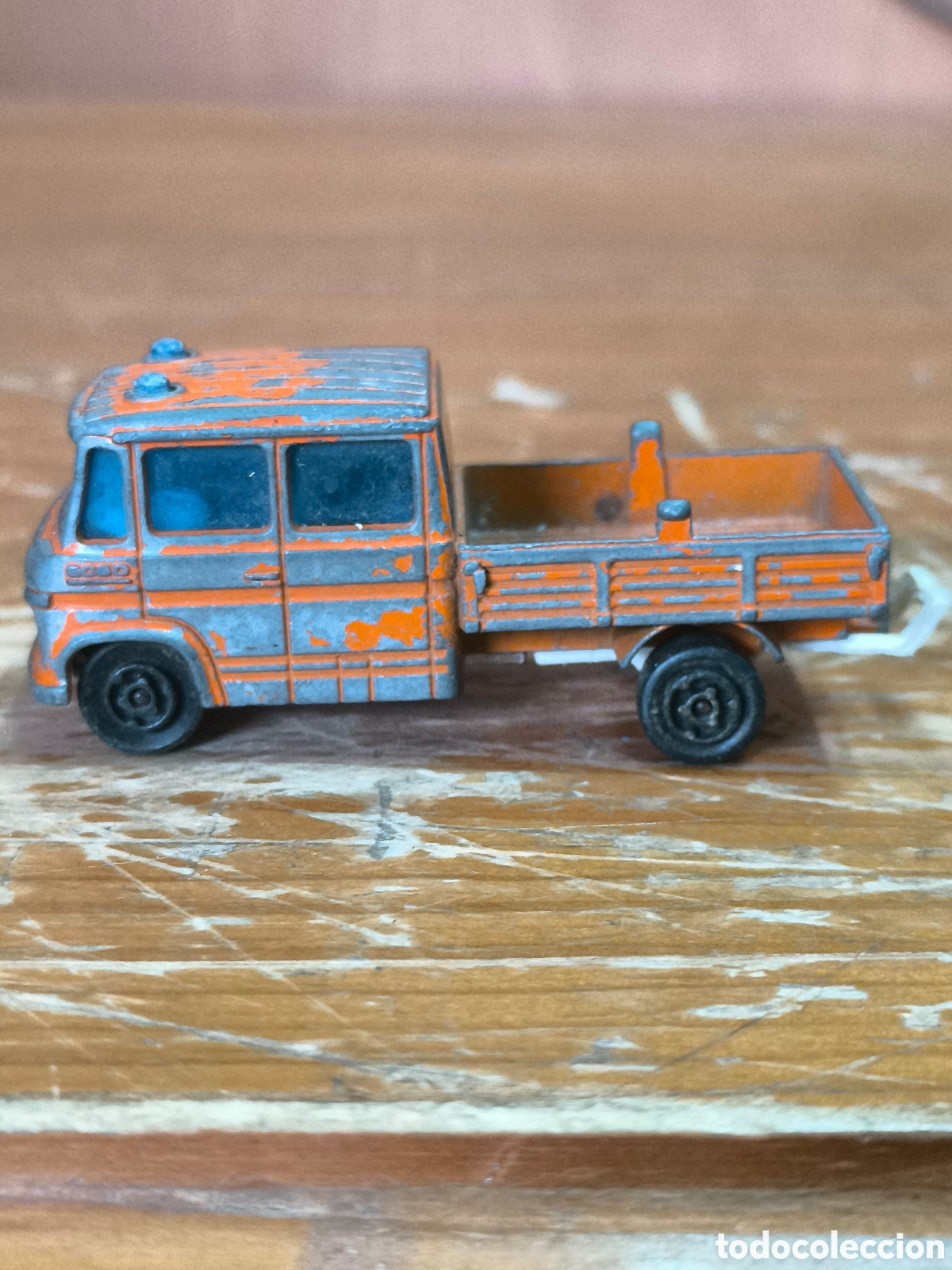 Model Cars: CAMIONETA DE METAL MAJORETTE MERCEDES TRAX PUBLICS.
