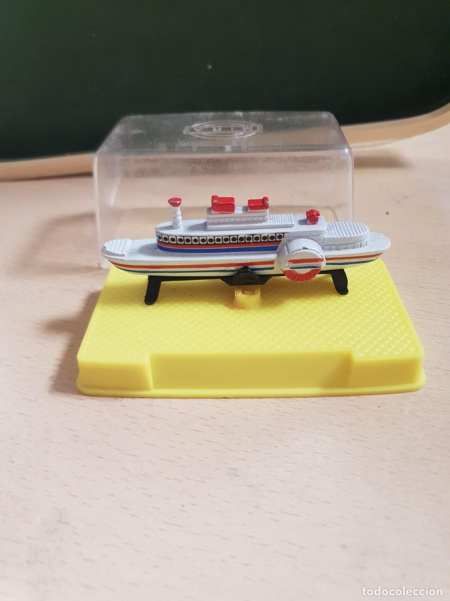 Coches a escala: MIRA. crucero sin jugar