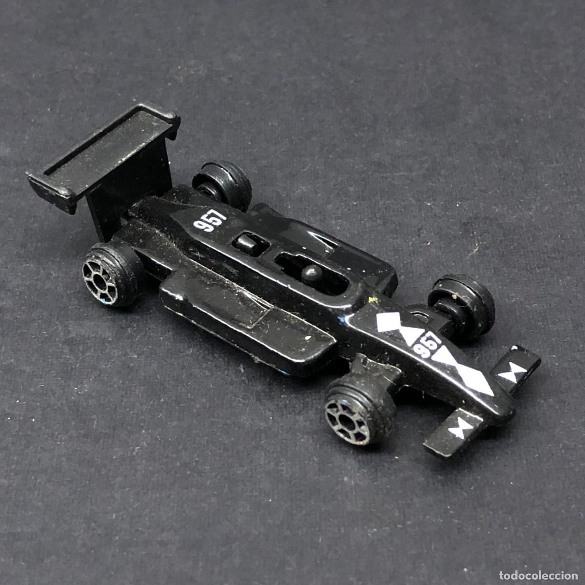 Coches a escala: COCHE - 957 - CARRERA - NEGRO - COCHE DE JUGUETE / 1166