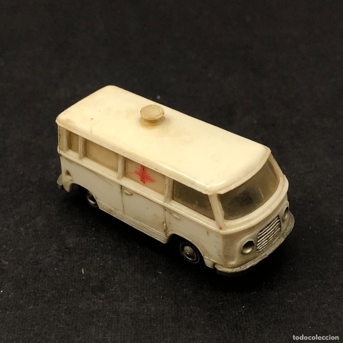 Coches a escala: COCHE - EKO - ESC 1:/88 - BLANCO - COCHE DE JUGUETE / 1173