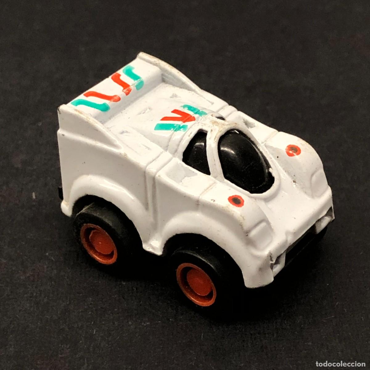 Coches a escala: COCHE - BLANCO - COCHE DE JUGUETE / 1185