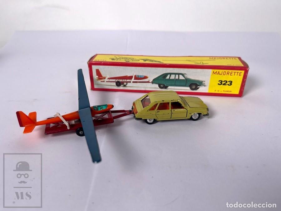 Coches a escala: Coche Renault 16 y Aeroplano con Remolque Majorette 323 - Caja Original - A&ntilde;os 60/70