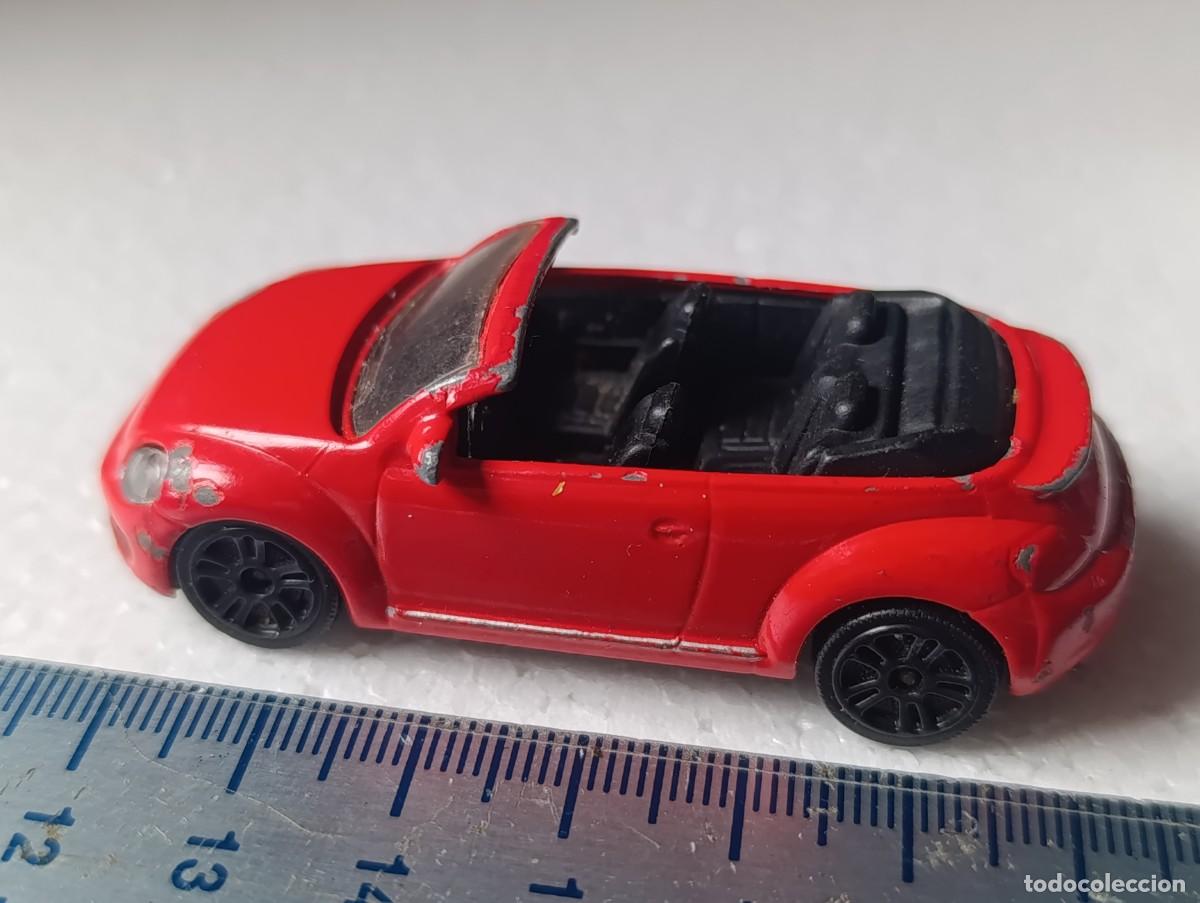 Coches a escala: VOLKSWAGEN BEETLE VW - ESC. 1/60 - MAJORETTE - ( RUEDAS TRASERAS MAL ) COCHE