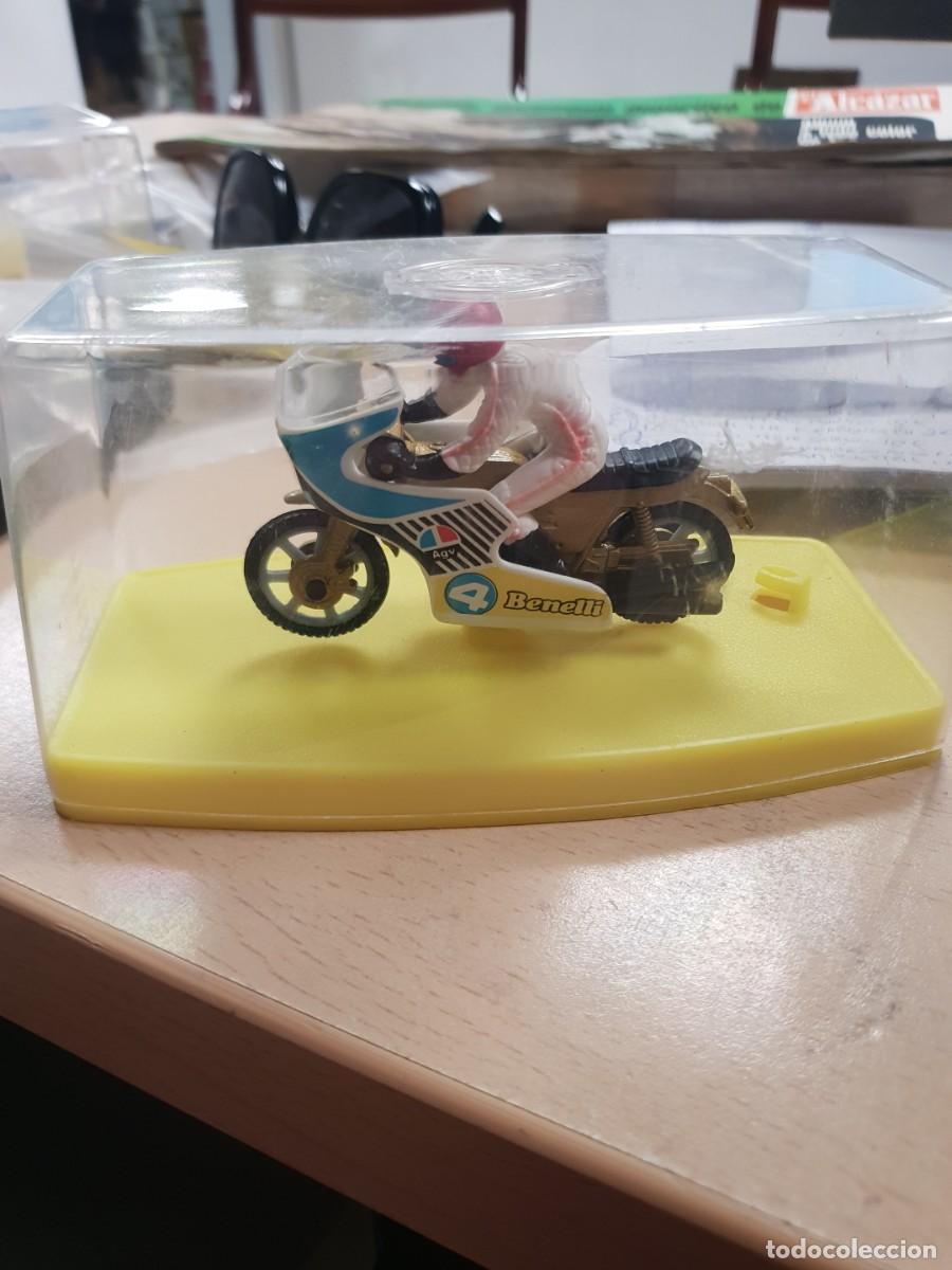 Coches a escala: MIRA. Moto benelli en caja sin jugar