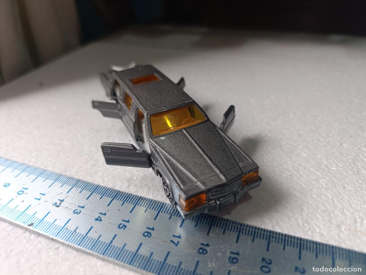 Coches a escala: LIMUSINA - ESC. 1/58 - MAJORETTE - COCHE
