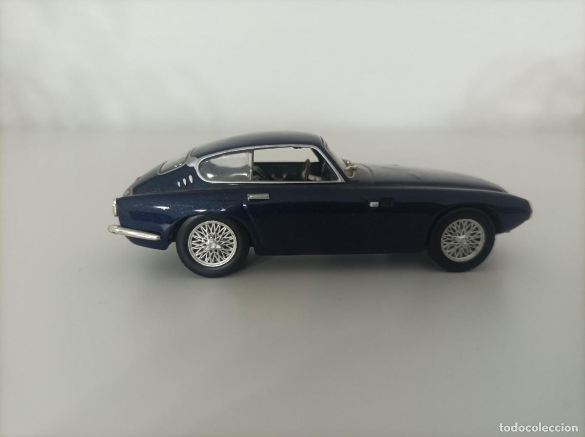 Coches a escala: Coche juguete pegaso