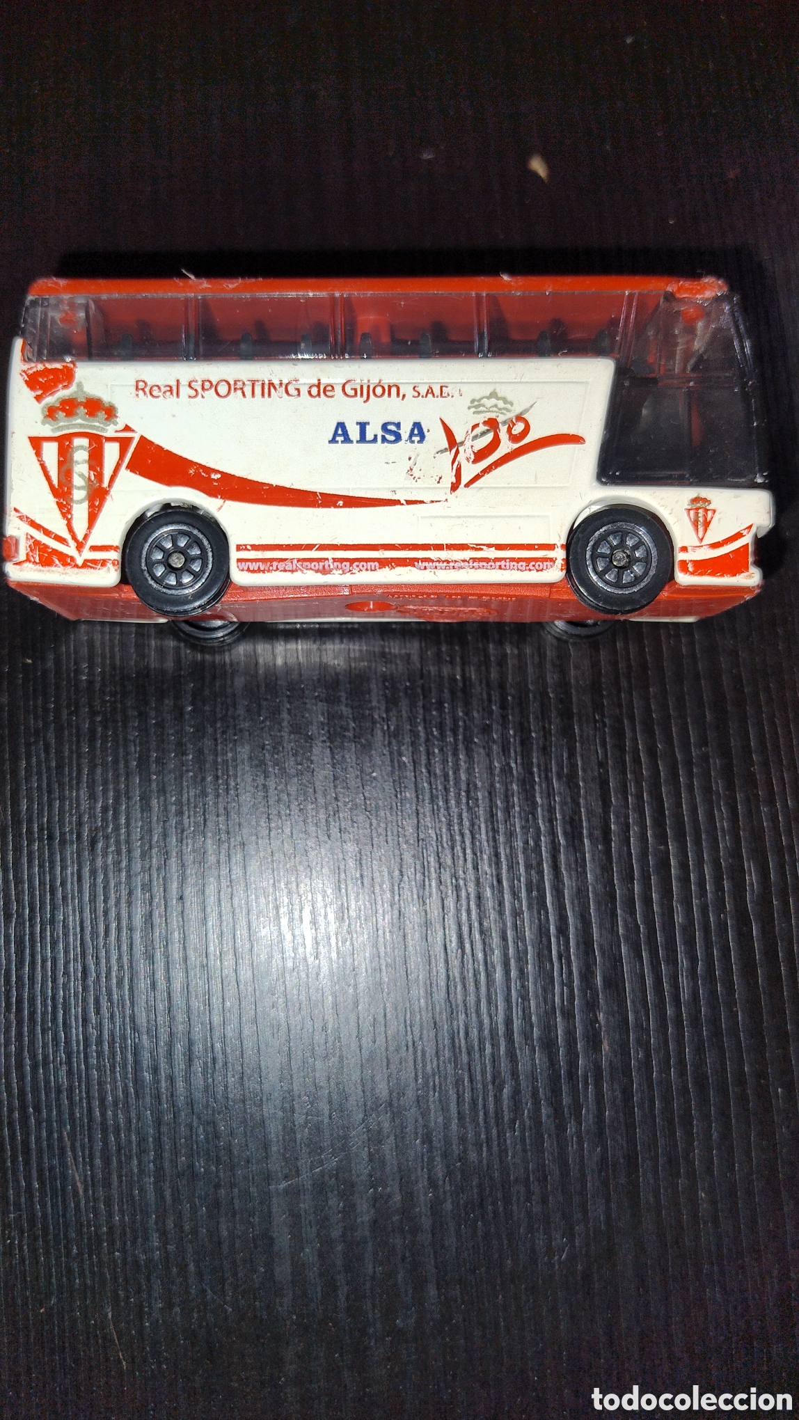 Coches a escala: Replica autocar alta real Sporting de Gij&oacute;n - Foto 2