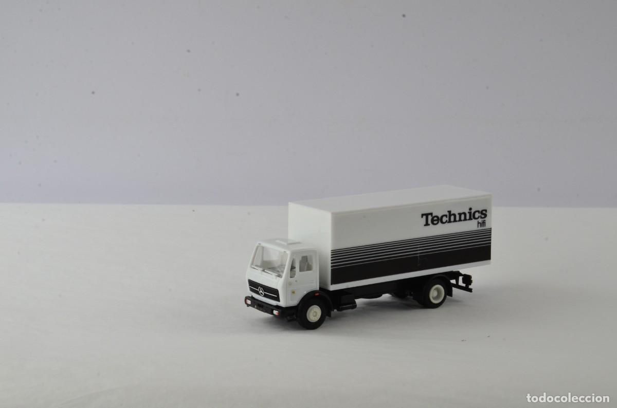Coches a escala: Herpa Escala 1:87 H0 Cami&oacute;n Mercedes Benz NG Technics