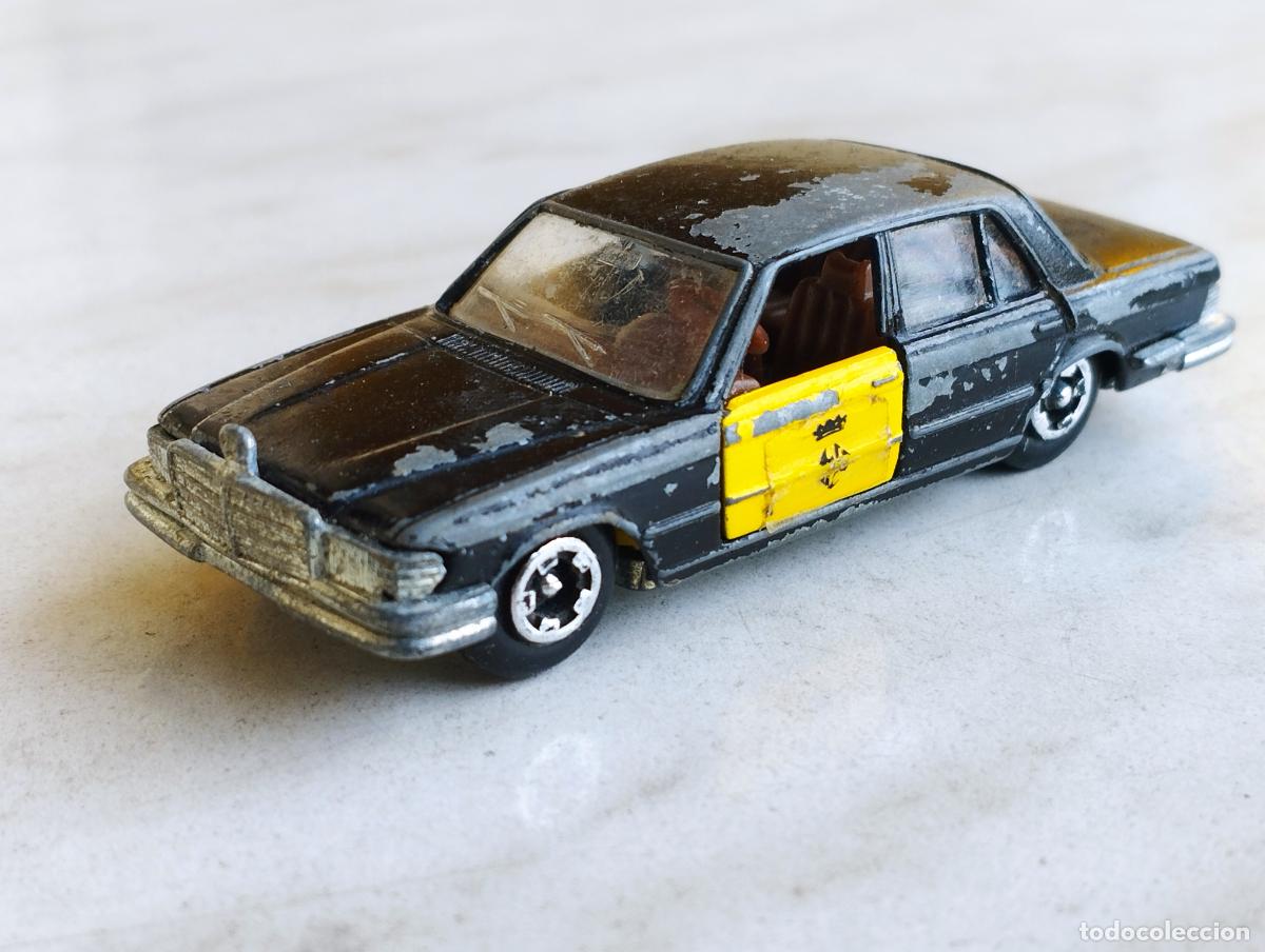 Coches a escala: MERCEDES 450 SEL TAXI BARCELONA DE LA MARCA MINI MIRA 1,64