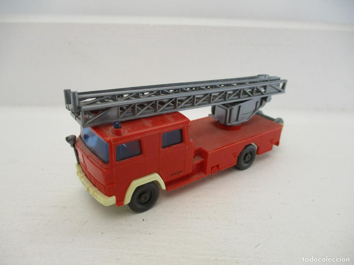 Coches a escala: CAMION ESCALA 1:87 REF DB