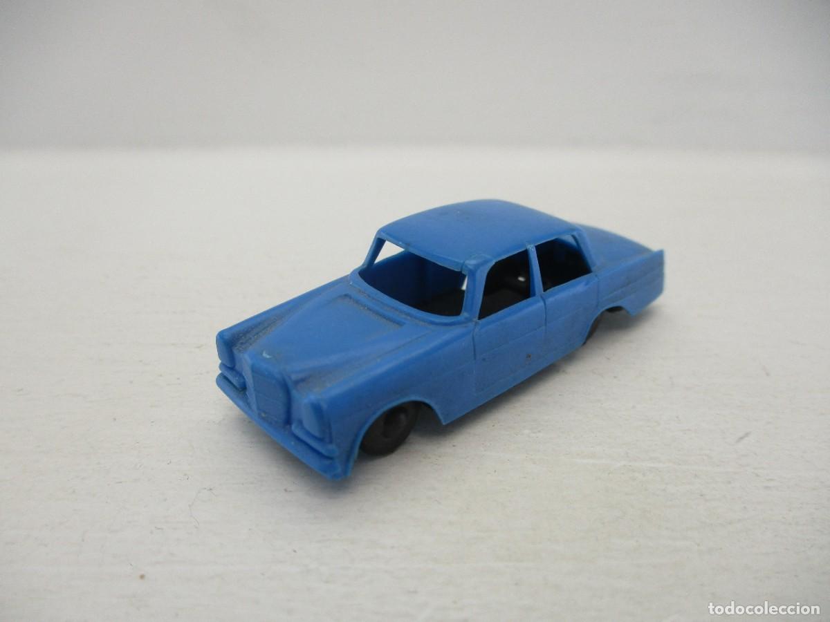 Coches a escala: COCHE ESCALA 1:87 REF C-3