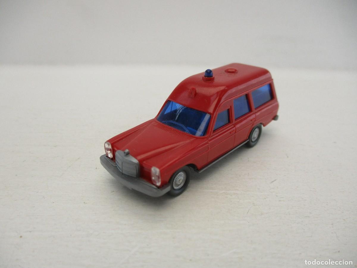 Coches a escala: COCHE ESCALA 1:87 REF C-3 - Foto 1