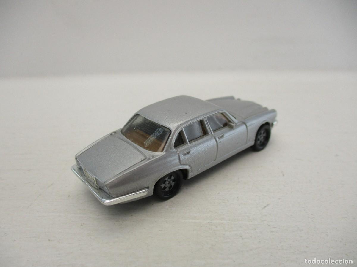Coches a escala: COCHE ESCALA 1:87 REF C-3 - Foto 2
