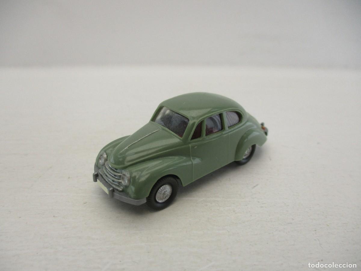 Coches a escala: COCHE ESCALA 1:87 REF C-3