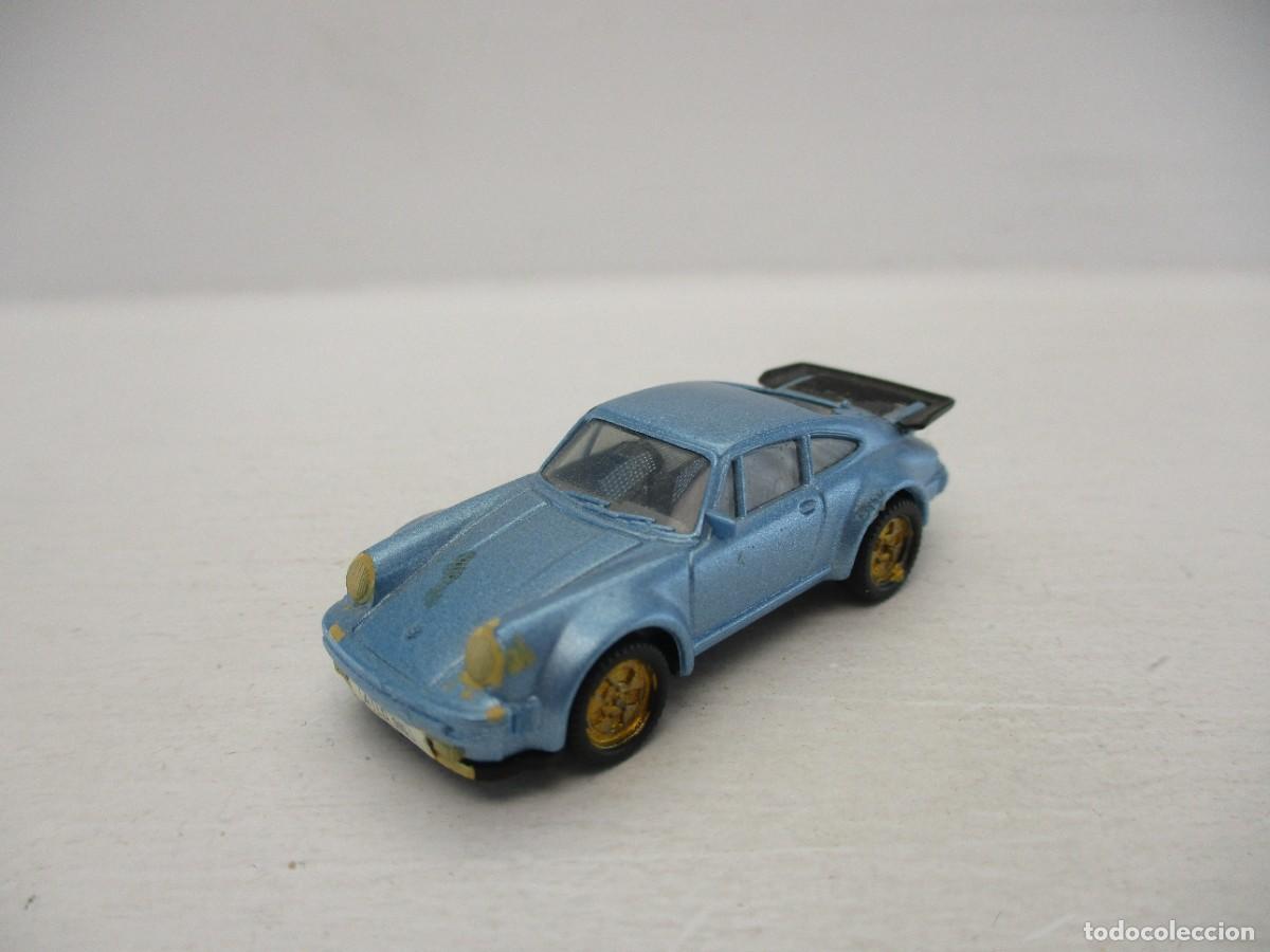 Coches a escala: COCHE ESCALA 1:87 REF C-3