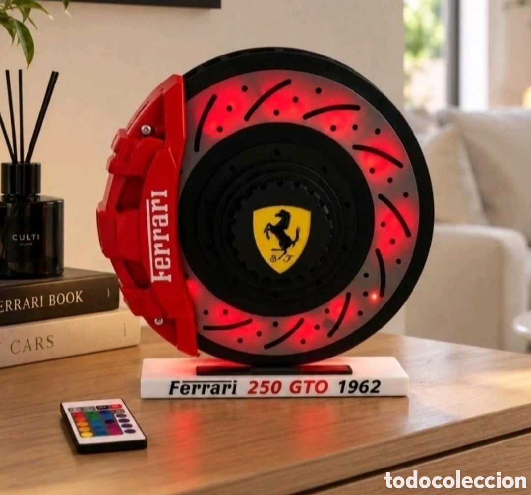 Coches a escala: Lampada LED ispirata alla Ferrari 250 GTO 1962