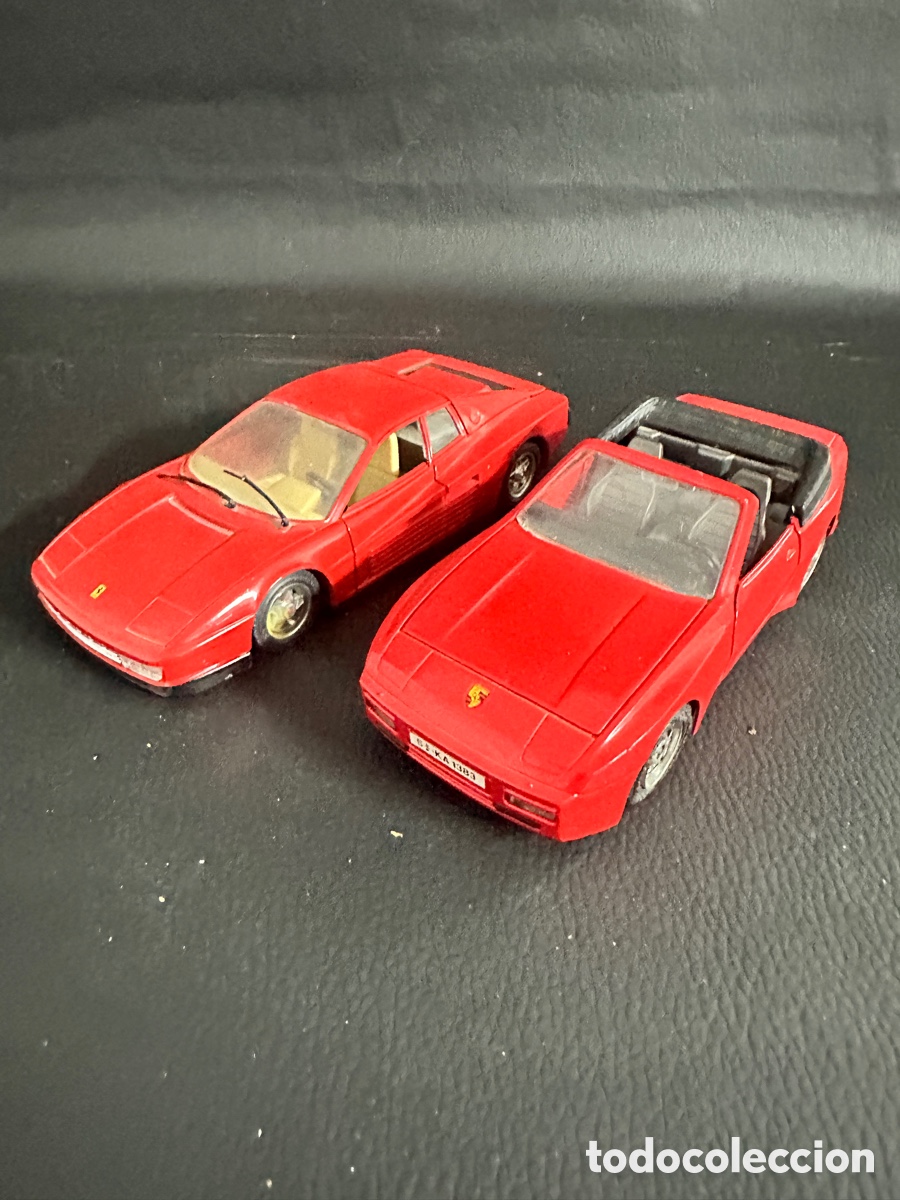Coches a escala: Pareja de coches colecci&oacute;n. Ferrari testarossa y Porche