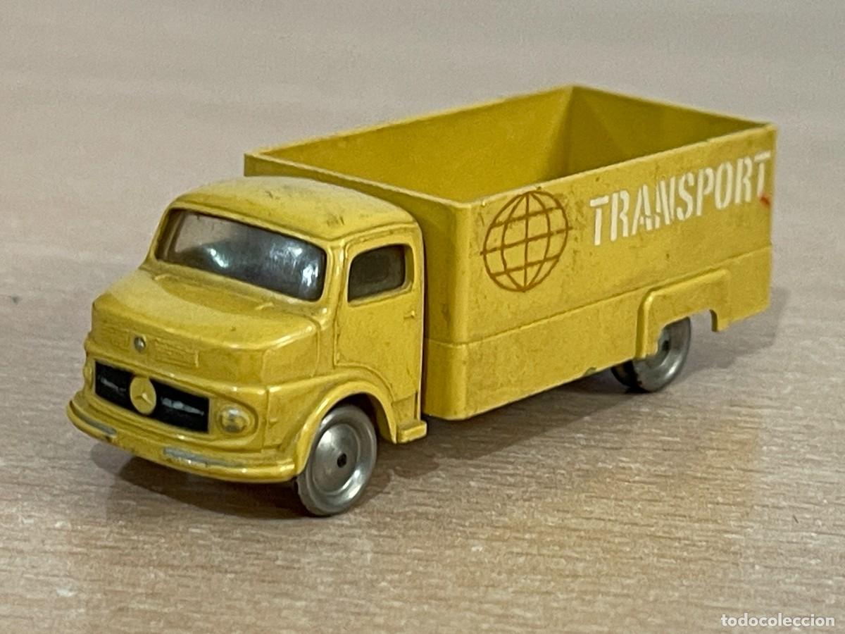 Coches a escala: 130- Antiguo cami&oacute;n LEGO Mercedes Benz Transport amarillo 1:87 H0 ruedas metal original a&ntilde;os 60