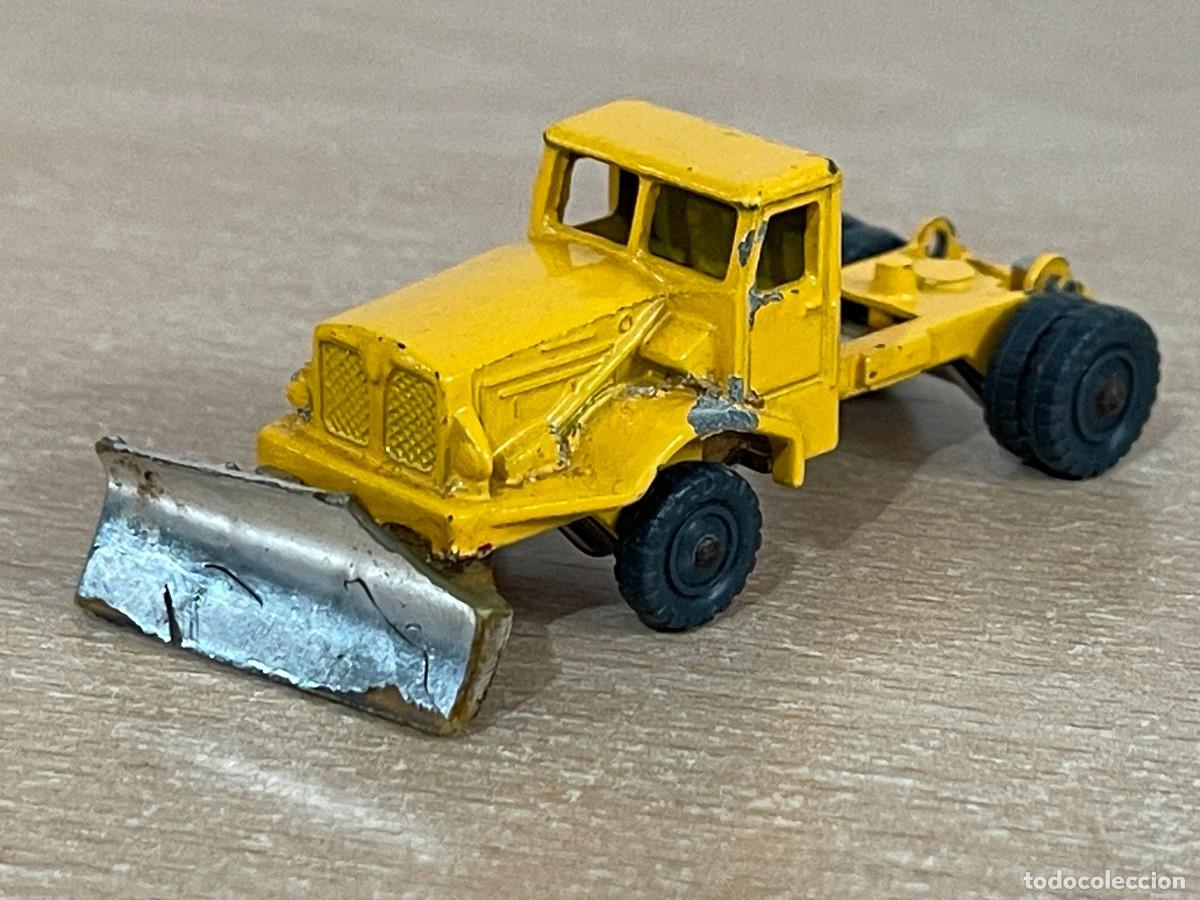 Coches a escala: 137- Antiguo cami&oacute;n HUSKY Aveling Barford Dump Truck mide 7 cm. Made in Great Britain a&ntilde;os 60