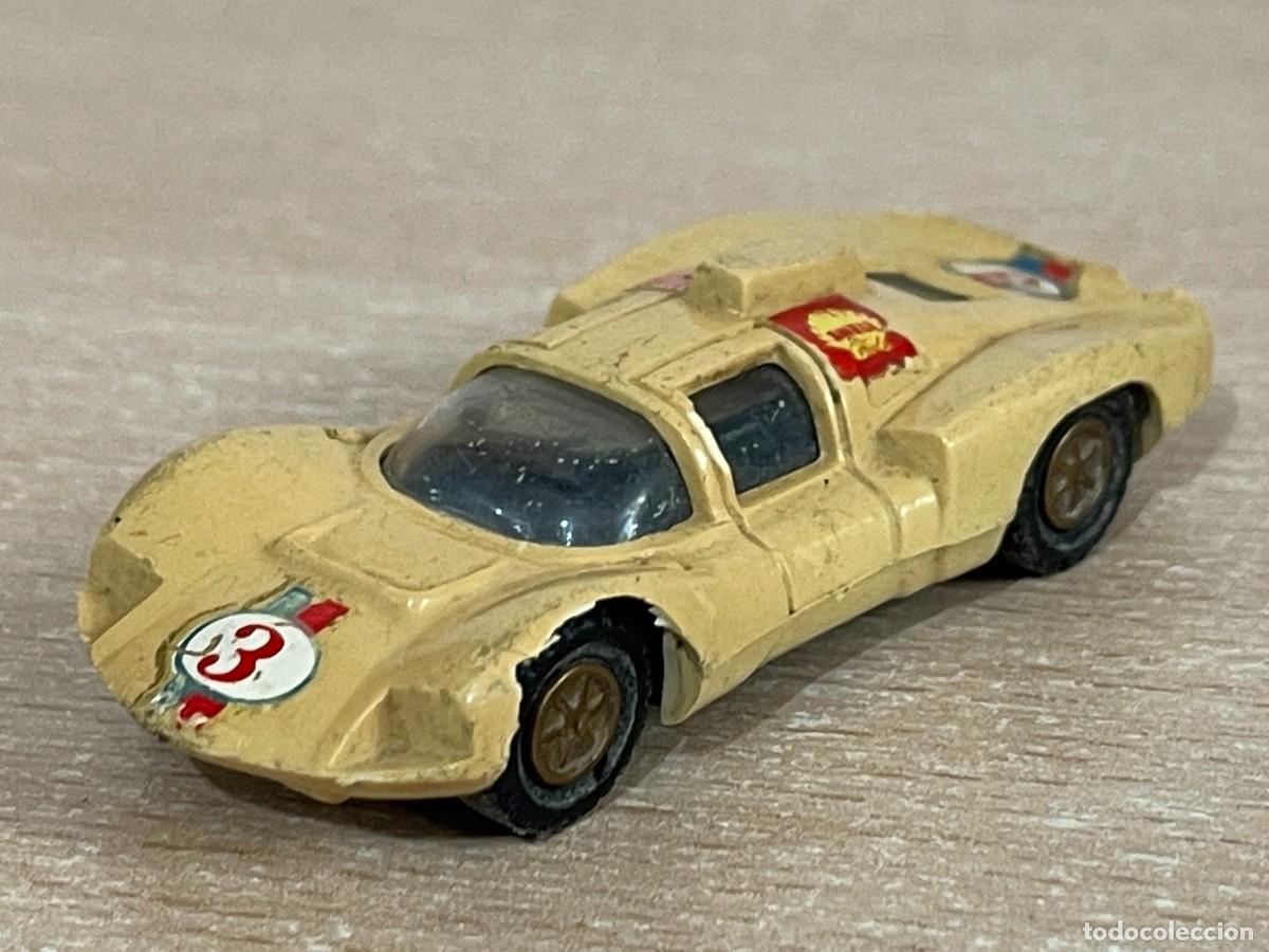 Coches a escala: 143- Antiguo cami&oacute;n CHAMPION Chaparral 20 mide 6,5 cm. Made in France a&ntilde;os 60