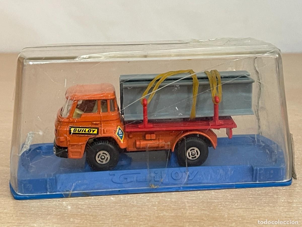 Coches a escala: 156- Guiloy Cami&oacute;n BARREIROS 42/38 T Naranja Transporte Vigas Made in Spain die-cast truck 1/66 70's