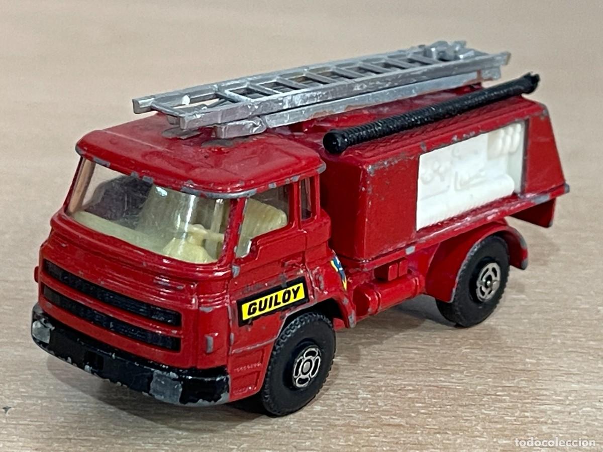Coches a escala: 160- Guiloy Cami&oacute;n BARREIROS 42/38 T Bomberos Rojo Made in Spain die-cast truck 1/66 a&ntilde;os 70