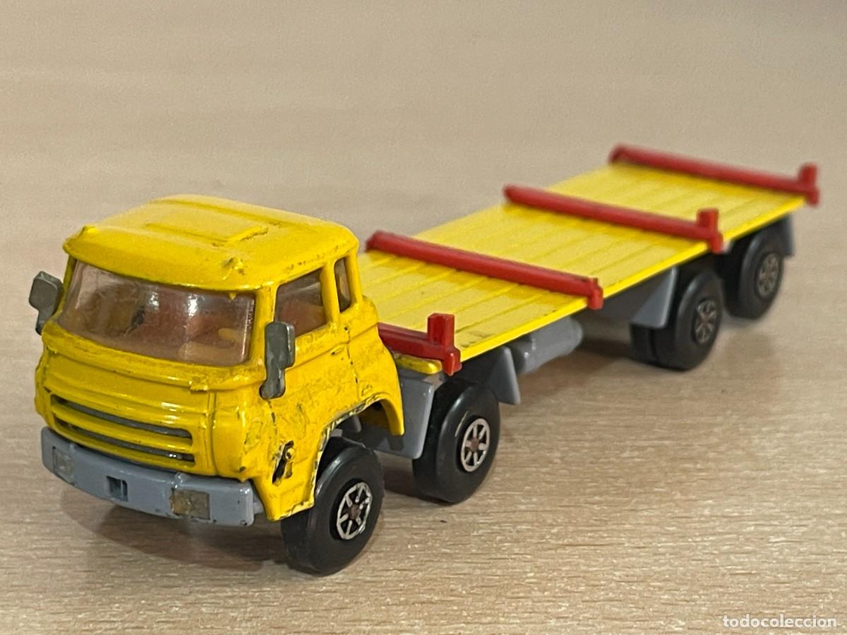 Coches a escala: 170- Guiloy Cami&oacute;n BARREIROS plataforma Made in Spain die-cast metal truck 1/66 a&ntilde;os 70