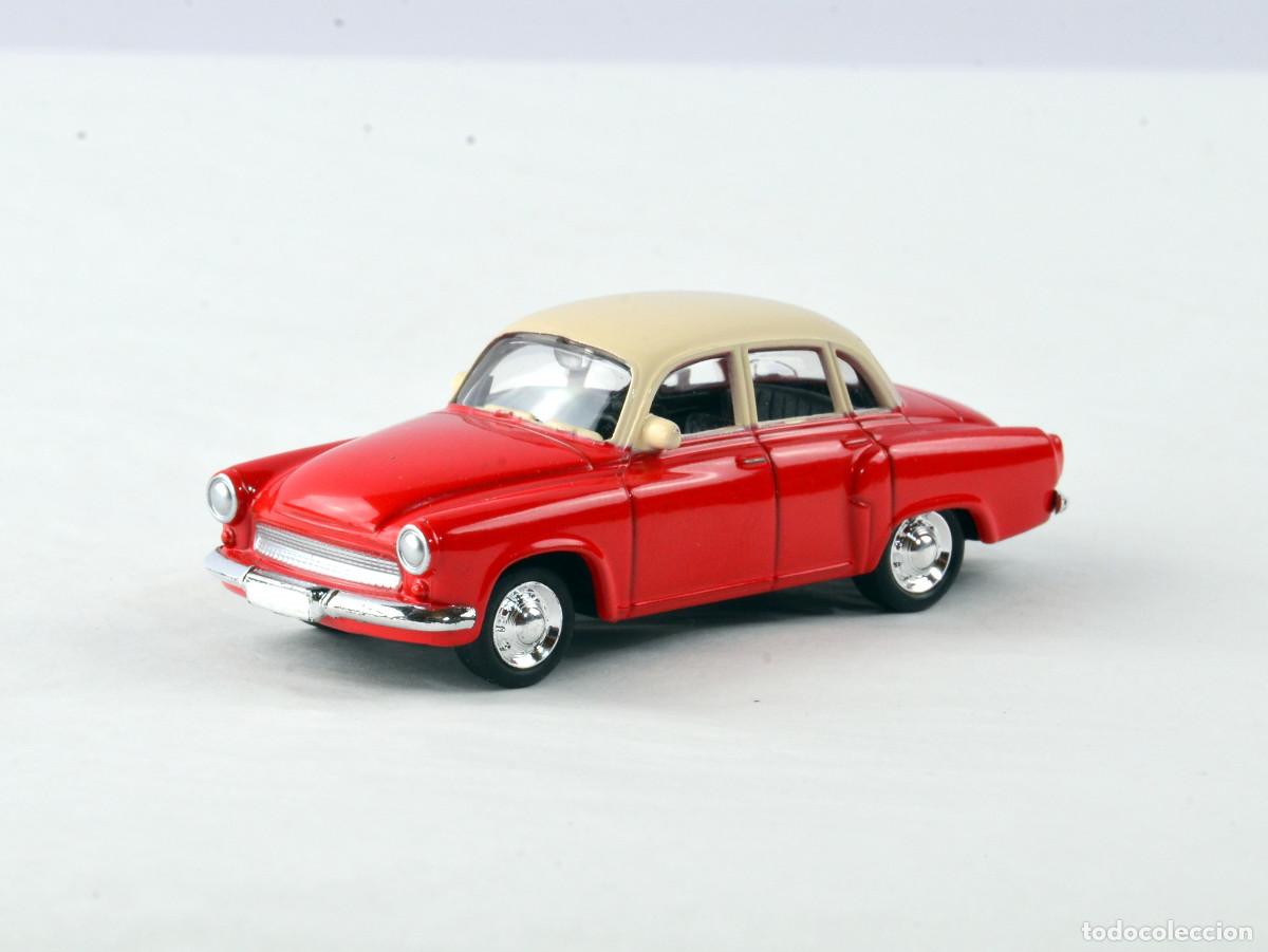 Coches a escala: Grell Escala 1:64 Wartburg 311 Rojo Bicolor