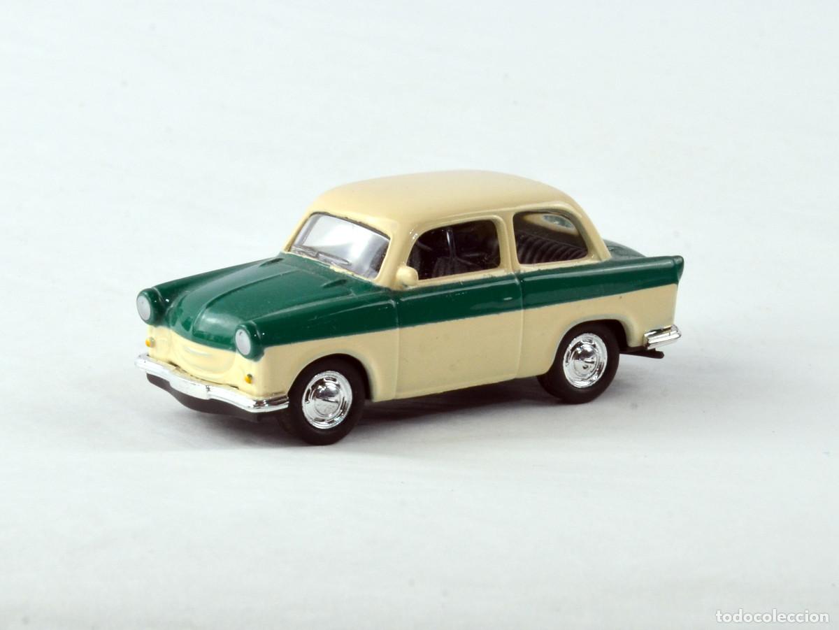 Coches a escala: Grell Escala 1:56 Trabant P50 Bicolor