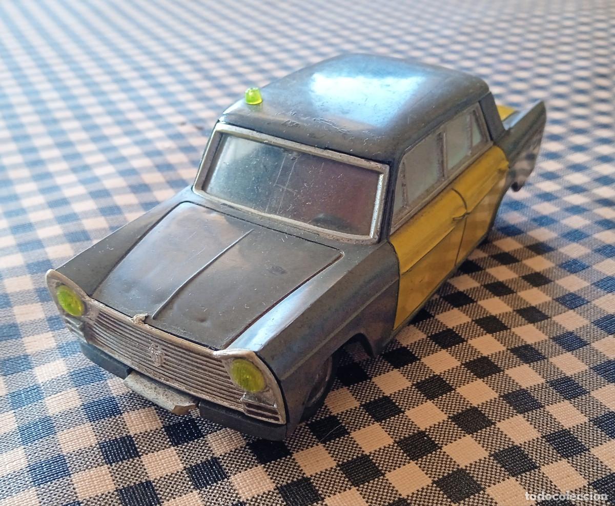 Coches a escala: Seat 14000D taxi Barcelona 1960