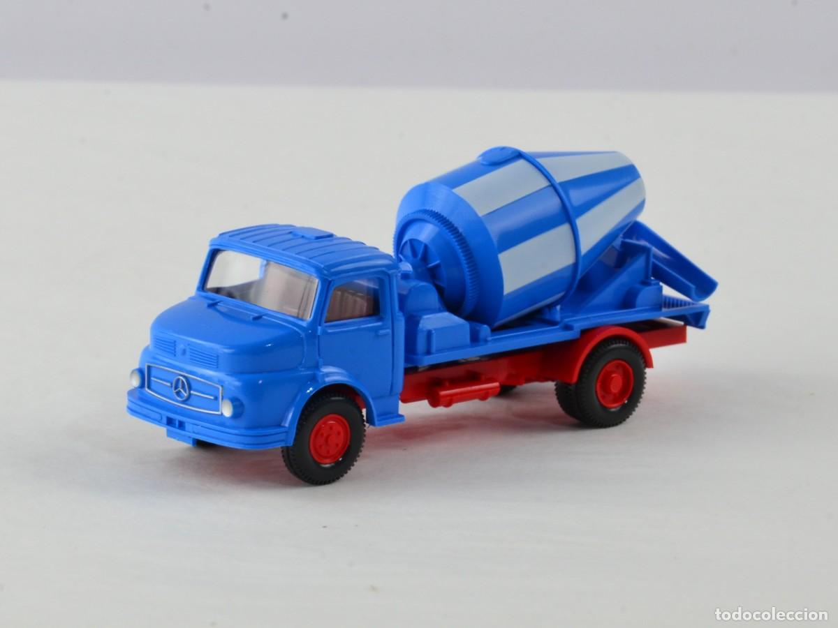 Coches a escala: Wiking Escala 1:87 H0 Mercedes Benz L1513 Hormigonera Impecable con Caja